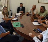 Las partes se reunieron en la delegación local del Ministerio de Trabajo de la Nación. (Fuente: Sebastián Vargas) (Fuente: Sebastián Vargas) (Fuente: Sebastián Vargas)