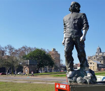 El monumento al revolucionario en el Parque Irigoyen, epicentro de los festejos.