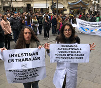 Los manifestantes explicaron a los transeúntes la crisis. (Fuente: Sebastián Granata) (Fuente: Sebastián Granata) (Fuente: Sebastián Granata)