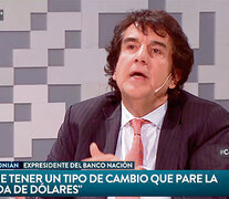 “Lo que pasa es que esto es un incendio”, dijo para justificar las retenciones.