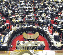 El recinto de la Cámara de Diputados será hoy escenario de la discusión entre oficialistas y opositores. (Fuente: Guadalupe Lombardo) (Fuente: Guadalupe Lombardo) (Fuente: Guadalupe Lombardo)