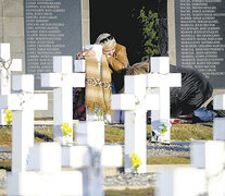 En el cementerio de Darwin yacen unos 246 muertos en la guerra, 121 de los cuales permanecían sin identificar. (Fuente: NA) (Fuente: NA) (Fuente: NA)