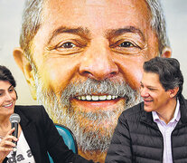 Manuela D’Avila, Lula y Fernando Haddad en el debate paralelo. (Fuente: AFP) (Fuente: AFP) (Fuente: AFP)