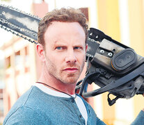 Directo a televisión sin pasar por el cine, SyFy estrena el domingo The Last Sharknado: It’s About Time.