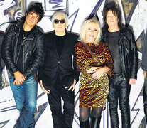 Blondie, liderada por Debbie Harry, un emblema para varias generaciones.