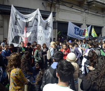 Columnas de Coad, FUR y FeSeR marcharon por la crisis de la universidad pública. (Fuente: Andres Macera) (Fuente: Andres Macera) (Fuente: Andres Macera)