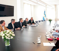 El presidente Mauricio Macri participó ayer de última reunión de gabinete antes de viajar a Estados Unidos.