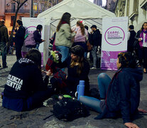 Hasta el viernes, en la carpa se desarrollarán paneles, charlas, clases abiertas y actividades artísticas.