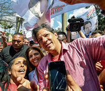 La suma de apoyos a Fernando Haddad comenzó hace dos semanas, cuando Lula fue inhabilitado como candidato. (Fuente: AFP) (Fuente: AFP) (Fuente: AFP)