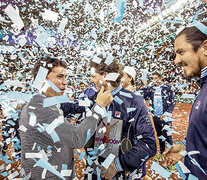 El equipo argentino festejó en San Juan su triunfo 3 a 0 sobre Colombia.