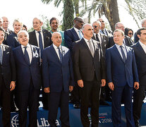 Participantes de la cumbre por Libia posan en Palermo (Fuente: AFP) (Fuente: AFP) (Fuente: AFP)