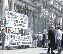 En el mercado informal las tasas que deben afrontar las pymes oscilan entre el 120 y 130 por ciento anual. (Fuente: Bernardino Avila) (Fuente: Bernardino Avila) (Fuente: Bernardino Avila)