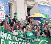 “El tribunal da un mensaje jurídico y también político”, advirtió el movimiento de mujeres. (Fuente: Télam) (Fuente: Télam) (Fuente: Télam)