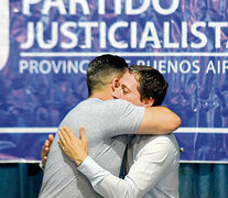 Los intendentes Gustavo Menéndez (Merlo) y Fernando Gray (Esteban Echeverría) cambian de roles en el PJ bonaerense. (Fuente: @FernandoGray) (Fuente: @FernandoGray) (Fuente: @FernandoGray)