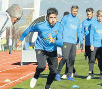 Pablo Pérez es uno de los que estará en el mediocampo de Boca.