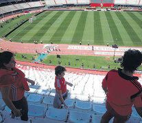 El estadio Monumental. D’Onofrio habló de mudarlo unos 600 metros hacia el Río de la Plata.