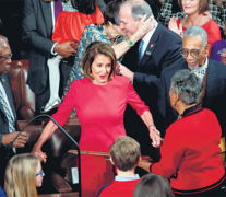 “Trump estaba acostumbrado a gobernar con un Congreso republicano”, dijo ayer Nancy Pelosi.