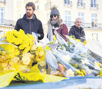 Ofrendas florales para Emiliano en Nantes. (Fuente: AFP) (Fuente: AFP) (Fuente: AFP)