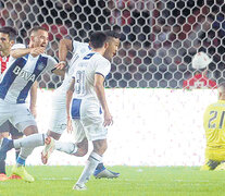 El festejo de los cordobeses en el estadio Ciudad de La Plata. (Fuente: Fotobaires) (Fuente: Fotobaires) (Fuente: Fotobaires)