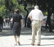 El Gobierno sigue rascando el fondo de la olla y el ajuste les vuelve a tocar a los jubilados. (Fuente: Bernardino Avila) (Fuente: Bernardino Avila) (Fuente: Bernardino Avila)