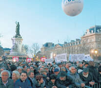 La movilización en la Plaza de la República de París fue convocada por el Partido Socialista. (Fuente: AFP) (Fuente: AFP) (Fuente: AFP)