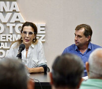 Bielsa y Capitani en el plenario de ayer en la sede de Festram en Santa Fe.