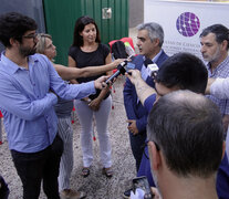 El decano Franco Bartolacci hizo los anuncios.