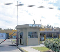 Frente de la planta en el parque industrial El Pantanillo, en Catamarca.