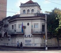 Una sede, el consulado de Bolivia en Lagos y Santa Fe.