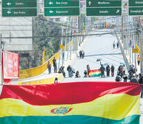 Corte de calle en un puente del centro de La Paz (Fuente: EFE) (Fuente: EFE) (Fuente: EFE)