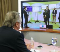 Alberto Fernández en videoconferencia con el gobernador Jorge Capitanich. (Fuente: NA) (Fuente: NA) (Fuente: NA)