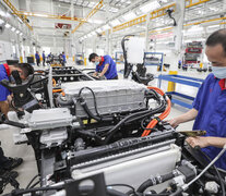 El crecimiento de la economía de Chine en el segundo trimestre se ubica por encima del 2 por ciento, luego de caer 6,8 en el primero. (Fuente: AFP) (Fuente: AFP) (Fuente: AFP)