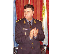 Torrisi, ex director de Policía brindaba auxilio al grupo.