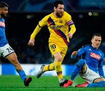 El partido de ida finalizó empatado 1-1 en el San Paolo, justo antes de que se desatara la pandemia.  (Fuente: AFP) (Fuente: AFP) (Fuente: AFP)