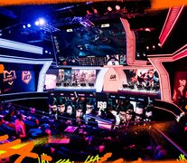 Los All Knights buscarán el bicampeonato regional ante Rainbow 7, en la final de la Liga Latinoamérica de League of Legends. (Fuente: Liga Latinoamérica | Prensa) (Fuente: Liga Latinoamérica | Prensa) (Fuente: Liga Latinoamérica | Prensa)