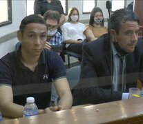 El acusado, de 40 años, era su profesor de educación física cuando ella iba a sexto grado.  (Fuente: Imagen de TV) (Fuente: Imagen de TV) (Fuente: Imagen de TV)