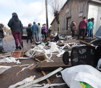 Violento desalojo de manifestantes de la Municipalidad de Ercilla. (Fuente: AFP) (Fuente: AFP) (Fuente: AFP)