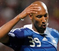 Nicolas Anelka, el malhumorado que vistió 13 camisetas distintas. (Fuente: EFE) (Fuente: EFE) (Fuente: EFE)