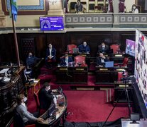 Juntos por el Cambio ocupa 26 de las 46 bancas del senado provincial.