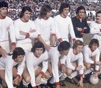 Huracán del 73; uno de los mejores equipos de la historia.