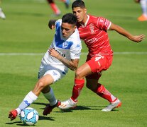 A pesar de jugar con suplentes, Vélez fue más que Huracán. (Fuente: Fotobaires) (Fuente: Fotobaires) (Fuente: Fotobaires)