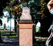 Homenaje al personal de salud en una plaza de Roma. (Fuente: EFE) (Fuente: EFE) (Fuente: EFE)