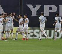 Toda Argentina festeja el gol de Nico González. (Fuente: Télam) (Fuente: Télam) (Fuente: Télam)