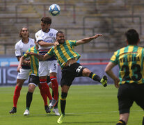 San Lorenzo no perdonó en el Minella. (Fuente: NA) (Fuente: NA) (Fuente: NA)