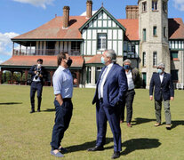 Luis Lacalle Pou y Alberto Fernández en la estancia Anchorena.