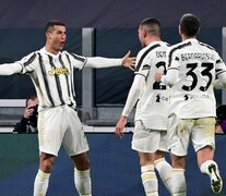 Cristiano Ronaldo aportó un nuevo doblete para la Juve. (Fuente: AFP) (Fuente: AFP) (Fuente: AFP)