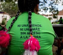 La Unión de Trabajadores de la Tierra creó, en el corredor hortícola del Gran La Plata, el primer refugio para mujeres rurales víctimas de la violencia de género. 