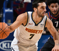 Campazzo tuvo una tarea discreta ante unos disminuidos Sixers. (Fuente: AFP) (Fuente: AFP) (Fuente: AFP)