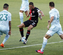 Maxi Rodríguez dio la asistencia para el gol de Newell&amp;#39;s (Fuente: Fotobaires) (Fuente: Fotobaires) (Fuente: Fotobaires)