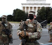 Para el miércoles, cuando asume Biden, puede haber 25.000 tropas desplegadas en la capital. (Fuente: AFP) (Fuente: AFP) (Fuente: AFP)